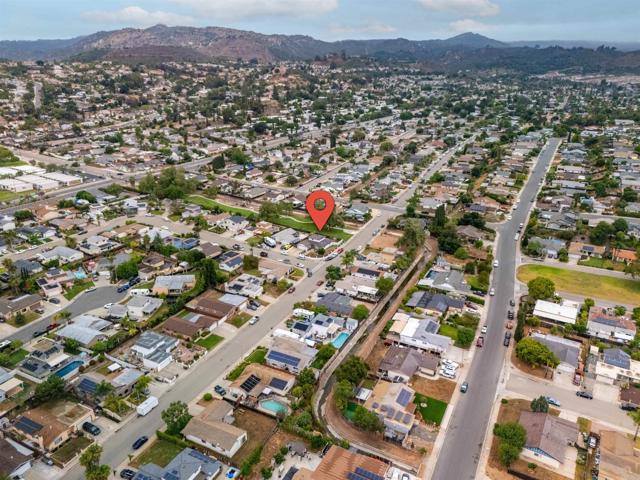 1220 Hoover Street, Escondido CA: https://media.crmls.org/mediaz/7f558773-aeb9-44fd-8999-28bfc2684dfe.jpg