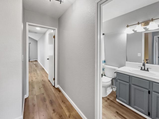 1616 Brentwood Lane, Gilroy CA: https://media.crmls.org/mediaz/7f55e6e8-3f95-4a38-9e32-f93d72ef500c.jpg