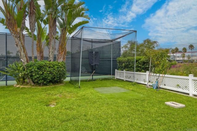 6496 Friendly Place, Carlsbad CA: https://media.crmls.org/mediaz/7f5768d0-c5c0-4c55-a1d5-37c45cc7677e.jpg
