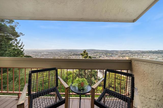 647 Stonegate Drive, South San Francisco CA: https://media.crmls.org/mediaz/7f5999f0-cb51-49d1-ae64-71b745df6d4a.jpg