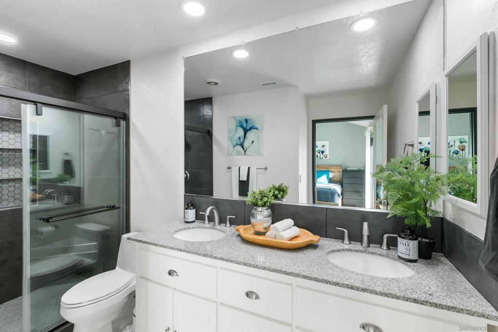 MLS #250042951SD image #13