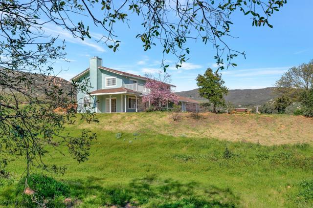 Image 43 of 49 For 2340 Mount Elena Way