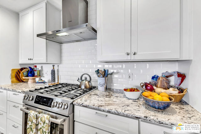 21395 Highway 243, Idyllwild CA: https://media.crmls.org/mediaz/7f5b1ee3-551a-4e4b-afa4-fd059ed6d432.jpg