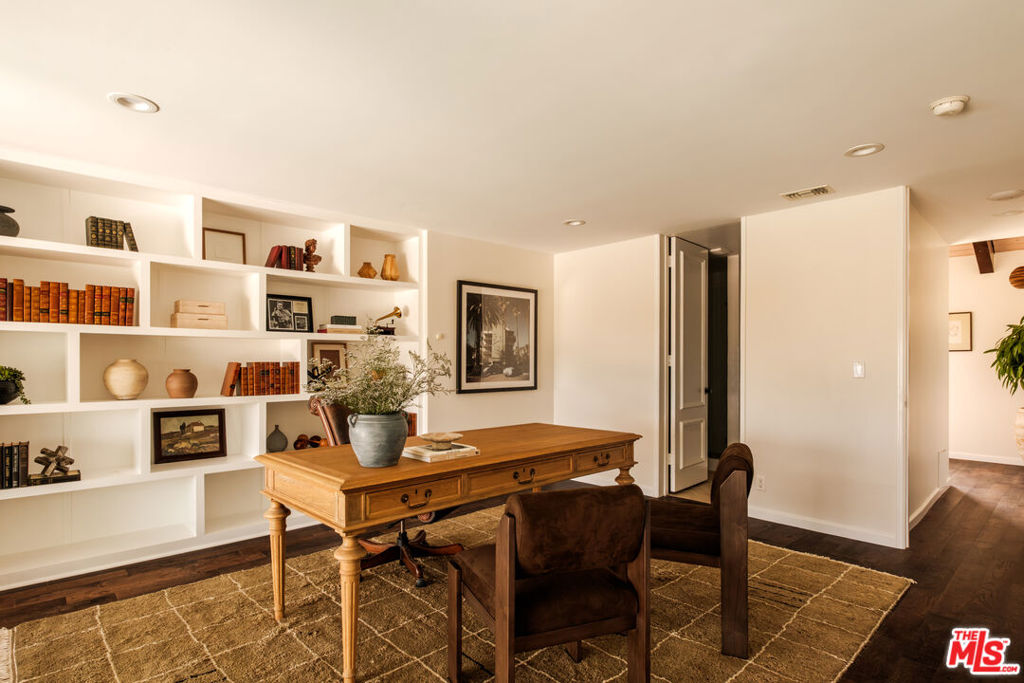 MLS #26949539 image #41
