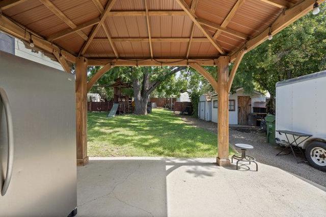 22 Heiner Road, Watsonville CA: https://media.crmls.org/mediaz/7f5ca6b0-b5ba-4488-81c1-5e97c391c908.jpg