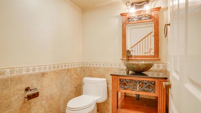 Detail Gallery Image 17 of 40 For 2626 Magellan Ln, Vista,  CA 92081 - 3 Beds | 2/1 Baths