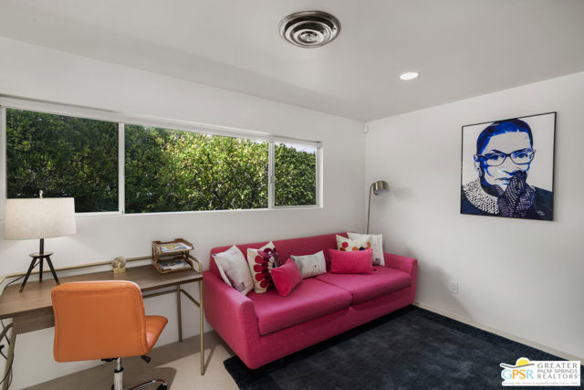 780 S Palo Verde Avenue, Palm Springs CA: https://media.crmls.org/mediaz/7f603791-d8f4-451d-8288-3fcd72109725.jpg