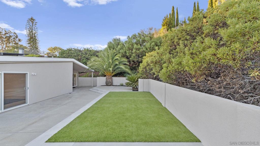 MLS #250043046SD image #48