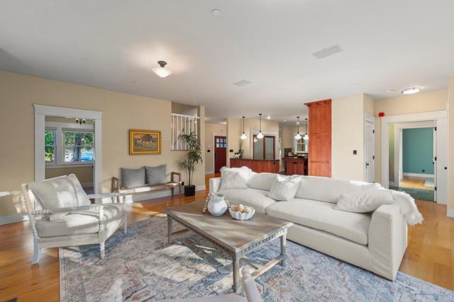 385 Miramar Drive, Half Moon Bay CA: https://media.crmls.org/mediaz/7f60b436-6dea-4ef5-a976-31963f074464.jpg