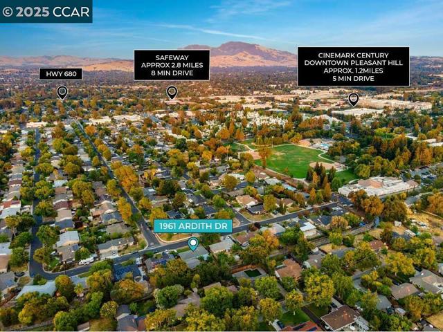 1961 Ardith Dr, Pleasant Hill CA: https://media.crmls.org/mediaz/7f61c4cc-97d1-4ed0-987f-ea6aed50cb4b.jpg
