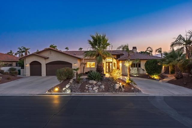 79505 Saint Margarets Bay, Bermuda Dunes CA: https://media.crmls.org/mediaz/7f61c98a-b3ab-45ef-acd2-7c240aa18548.jpg