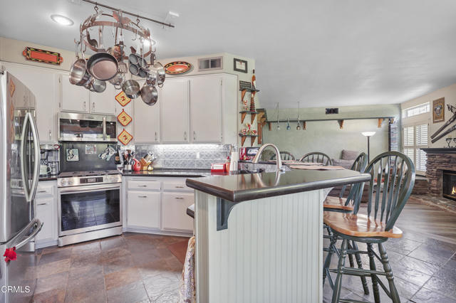 Detail Gallery Image 7 of 38 For 1028 Meadowlark Dr, Fillmore,  CA 93015 - 3 Beds | 2/1 Baths