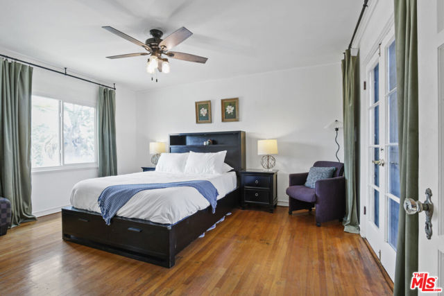 3691 Aureola Boulevard, View Park CA: https://media.crmls.org/mediaz/7f62e3c7-7acf-484e-8aa9-59553e119a28.jpg