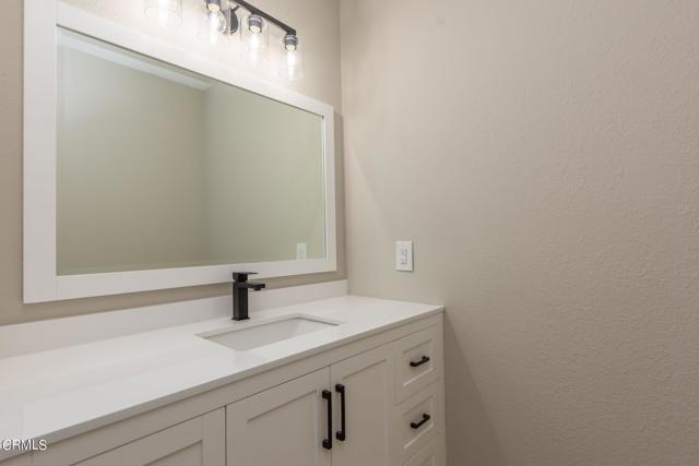 Detail Gallery Image 16 of 24 For 915 Ann Arbor Ave, Ventura,  CA 93004 - 4 Beds | 2/1 Baths