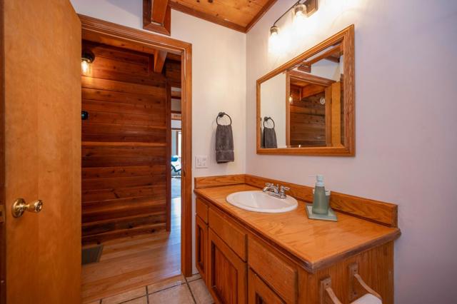 2491 El Dorado Drive, Arnold CA: https://media.crmls.org/mediaz/7f650a45-0c98-4174-bfed-8a88876c7f73.jpg