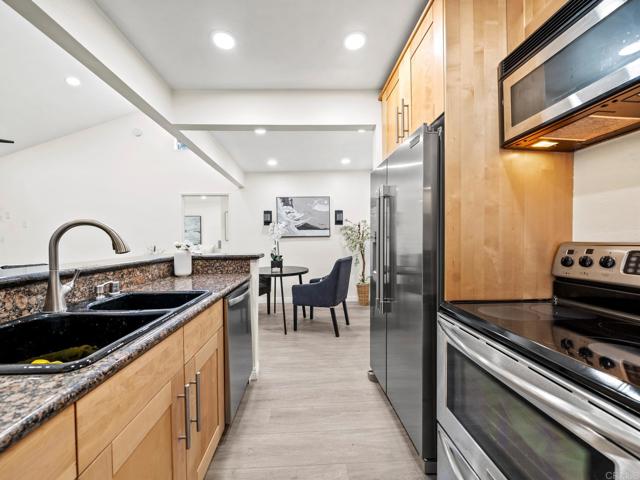 Detail Gallery Image 17 of 42 For 2920 Briarwood Rd #UNIT A12,  Bonita,  CA 91902 - 1 Beds | 1 Baths