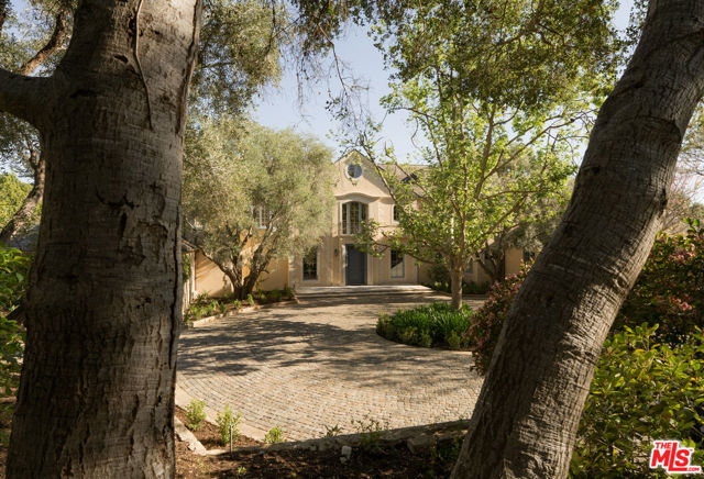 Image 26 of 48 For 771 Garden Lane