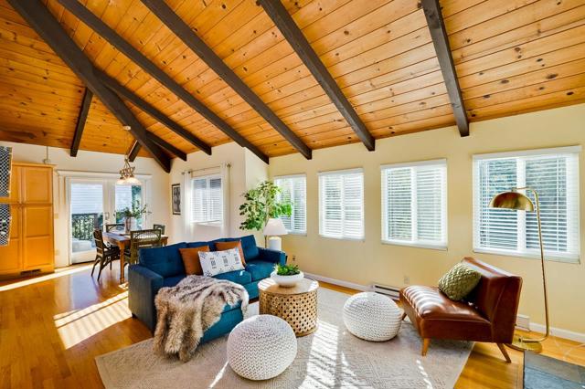851 Burns Avenue, Aptos CA: https://media.crmls.org/mediaz/7f680477-d57c-4a0f-8790-910022cbfd3e.jpg