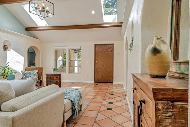 361 Moosehead Drive, Aptos CA: https://media.crmls.org/mediaz/7f681ab0-26ec-45ba-9917-30041b3709bc.jpg