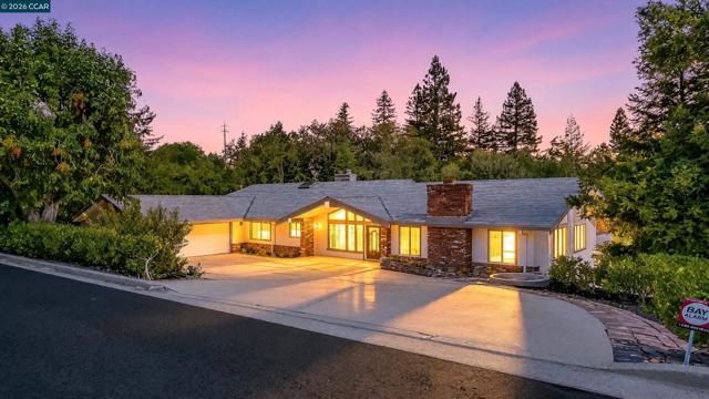 370 Vernal Dr
