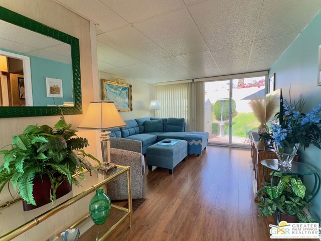 69801 Ramon Road, Cathedral City CA: https://media.crmls.org/mediaz/7f69b8d2-d091-48f0-98bd-fcc5f2078880.jpg
