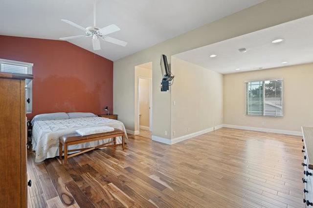 2421 Valley View Road, Hollister CA: https://media.crmls.org/mediaz/7f69c525-cf54-46e0-b816-54624bb9abf3.jpg
