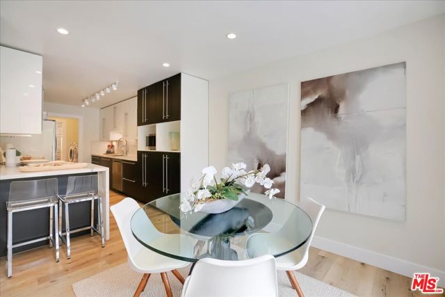 4751 Camino Del Rey, Santa Barbara CA: https://media.crmls.org/mediaz/7f6a08b9-f1d5-42d1-88c1-6907d1c50f18.jpg