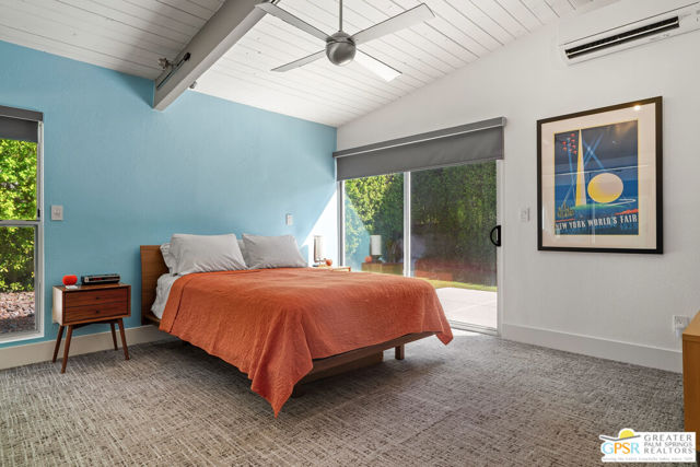 844 N Topaz Circle, Palm Springs, CA 92262
