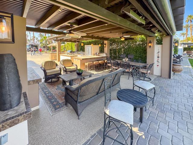 80394 Avenue 48, Indio CA: https://media.crmls.org/mediaz/7f6bf4b3-061a-4bd9-81d6-ff0e5c9d599d.jpg