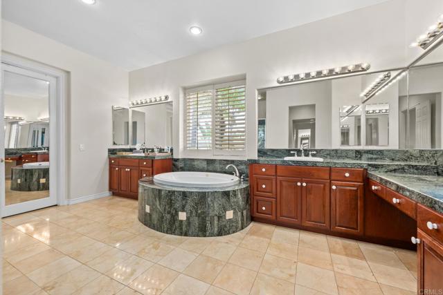 2227 Villa Verde Road, Escondido CA: https://media.crmls.org/mediaz/7f6c4066-5ed0-4e18-9cee-a408dde4f9d5.jpg
