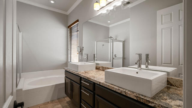 Image 61 of 154 For 79925 Corte Calero