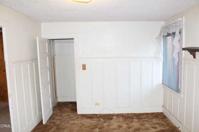 1173 Cliff Avenue, Fillmore CA: https://media.crmls.org/mediaz/7f6de23c-3662-4854-9b73-f08870b644ed.jpg