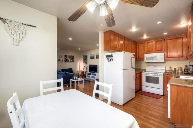 3557 Kenora Drive, Spring Valley CA: https://media.crmls.org/mediaz/7f6dfaf8-2b82-4fa3-864c-5e7337b7722e.jpg