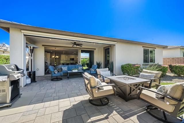 50735 Harps Canyon Drive, Indio CA: https://media.crmls.org/mediaz/7f6e2a7f-2a0d-48e4-994b-d7d962633f87.jpg