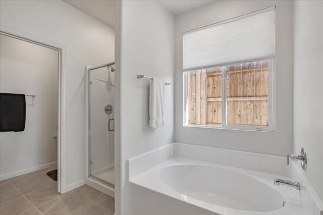 2051 Rosewood Drive, Hollister CA: https://media.crmls.org/mediaz/7f6f0a3c-7e44-4b60-bbde-a31034c38a62.jpg