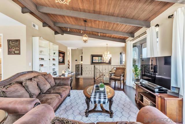 1817 Sunny Slope Terrace, Escondido CA: https://media.crmls.org/mediaz/7f6f4962-ba16-4350-b9c0-fcb205647f62.jpg