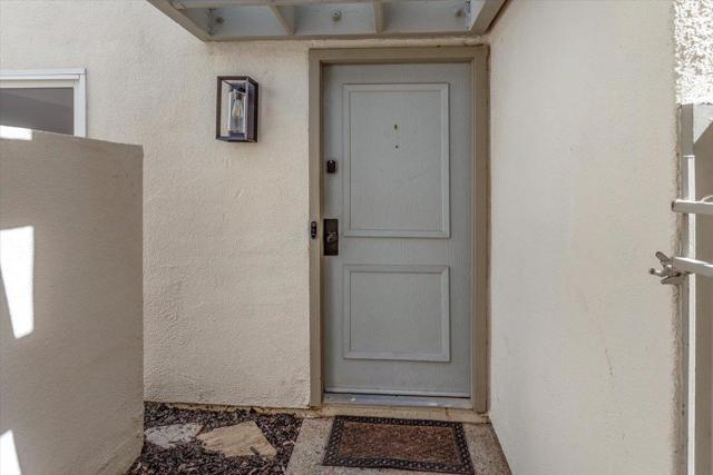 1697 Alder Creek Court, San Jose CA: https://media.crmls.org/mediaz/7f6fc1c4-34e5-49b1-81d4-ea03f4825d9a.jpg