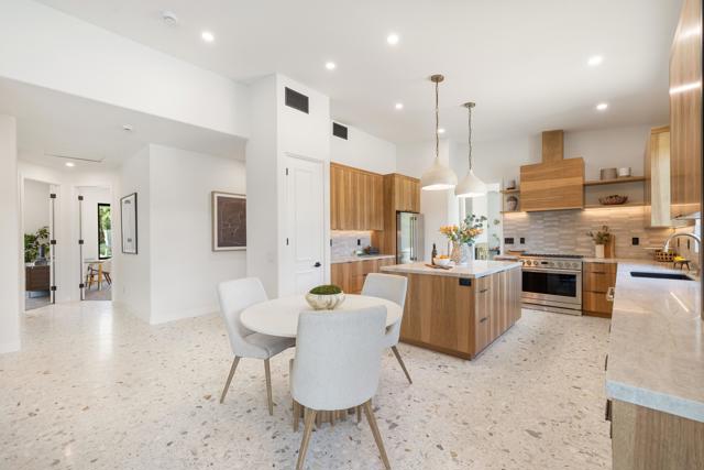 968 N Rose Avenue, Palm Springs, CA 92262