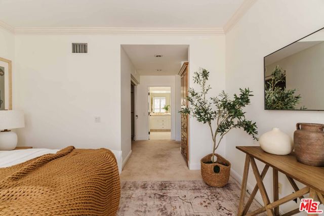 Drew Fenton | 12218 Montana Avenue Los Angeles CA | MLS: 7070013