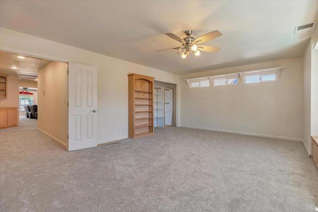 2161 Teakwood Court, Hollister CA: https://media.crmls.org/mediaz/7f732a42-746e-44b6-94fb-f10196cbae6c.jpg