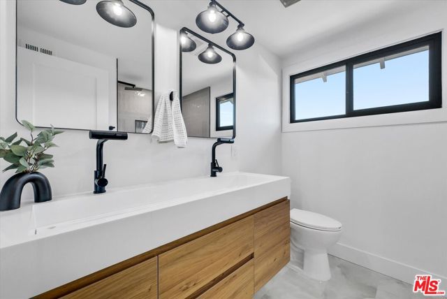 15515 La Moine Street, Hacienda Heights CA: https://media.crmls.org/mediaz/7f734699-43aa-43cb-af93-3dd82f6536a1.jpg