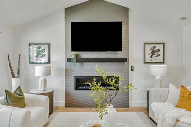 1588 Calle De Stuarda, San Jose CA: https://media.crmls.org/mediaz/7f73eeef-1058-4aa8-a256-2bffea7427f1.jpg