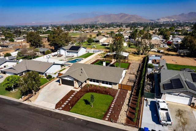 Detail Gallery Image 33 of 36 For 8167 Bridal Path Cir, Jurupa Valley,  CA 92509 - 4 Beds | 2 Baths