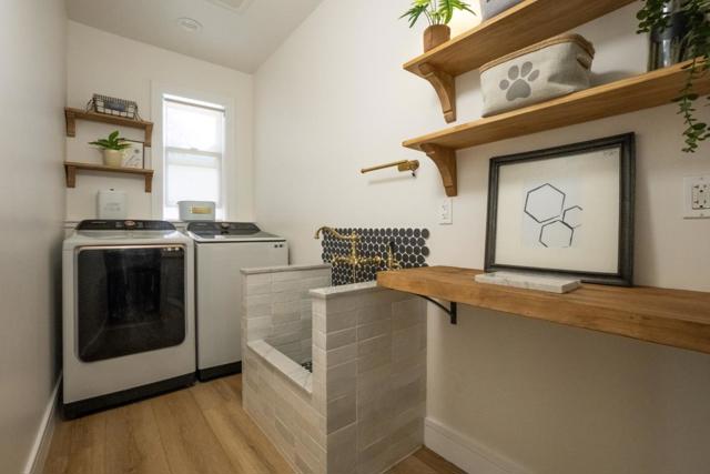 438 Minor Avenue, San Jose CA: https://media.crmls.org/mediaz/7f76dc47-981d-4817-9f88-c8fd1bcd1d1a.jpg