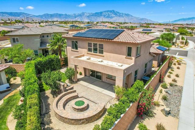 35551 Luna Court, Palm Desert CA: https://media.crmls.org/mediaz/7f774b96-6891-4f2d-a394-35671bb6264e.jpg