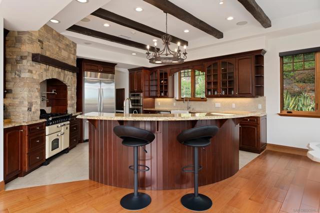 1045 Van Nuys St., San Diego CA: https://media.crmls.org/mediaz/7f781ea3-d9cf-48ab-9ec4-1ce290725d0f.jpg