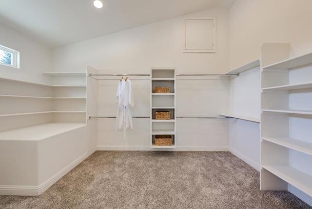 121 Day Valley Lane, Aptos CA: https://media.crmls.org/mediaz/7f798c00-f707-4c07-9fea-d62560da2ba4.jpg