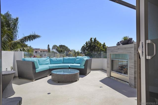 1122 Oliver Ave, San Diego CA: https://media.crmls.org/mediaz/7f7b2ed6-3767-4187-ad0d-f41c8d533f87.jpg