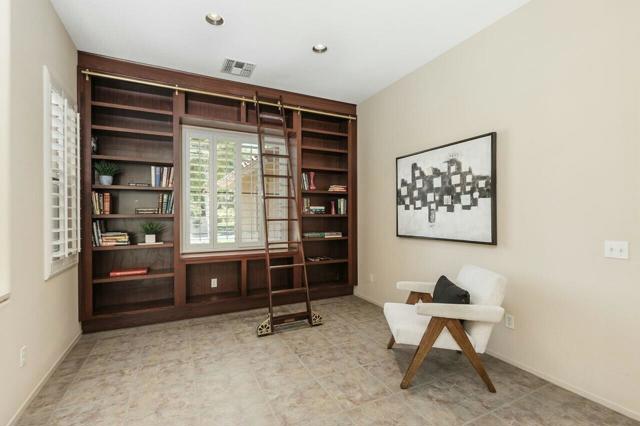 63 San Marino Circle, Rancho Mirage CA: https://media.crmls.org/mediaz/7f7c1007-b62b-45bd-abd4-fdd9453183df.jpg