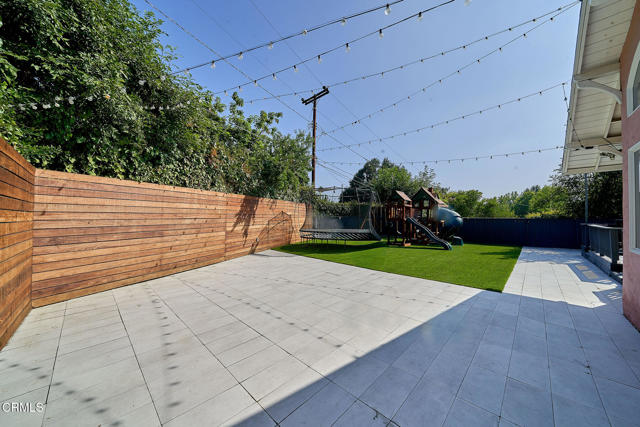 4916 Rupert Lane, La Canada Flintridge CA: https://media.crmls.org/mediaz/7f7c5fab-9888-4233-b524-5978e72f38f1.jpg